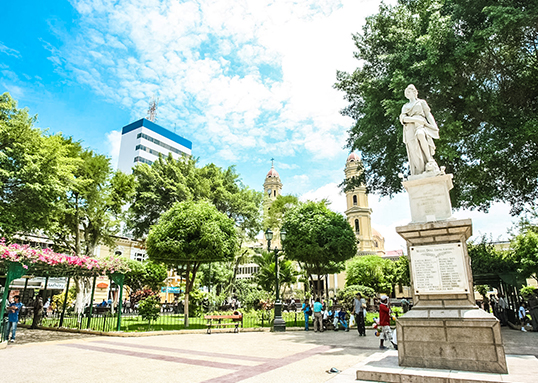 Plaza de Armas de Piura